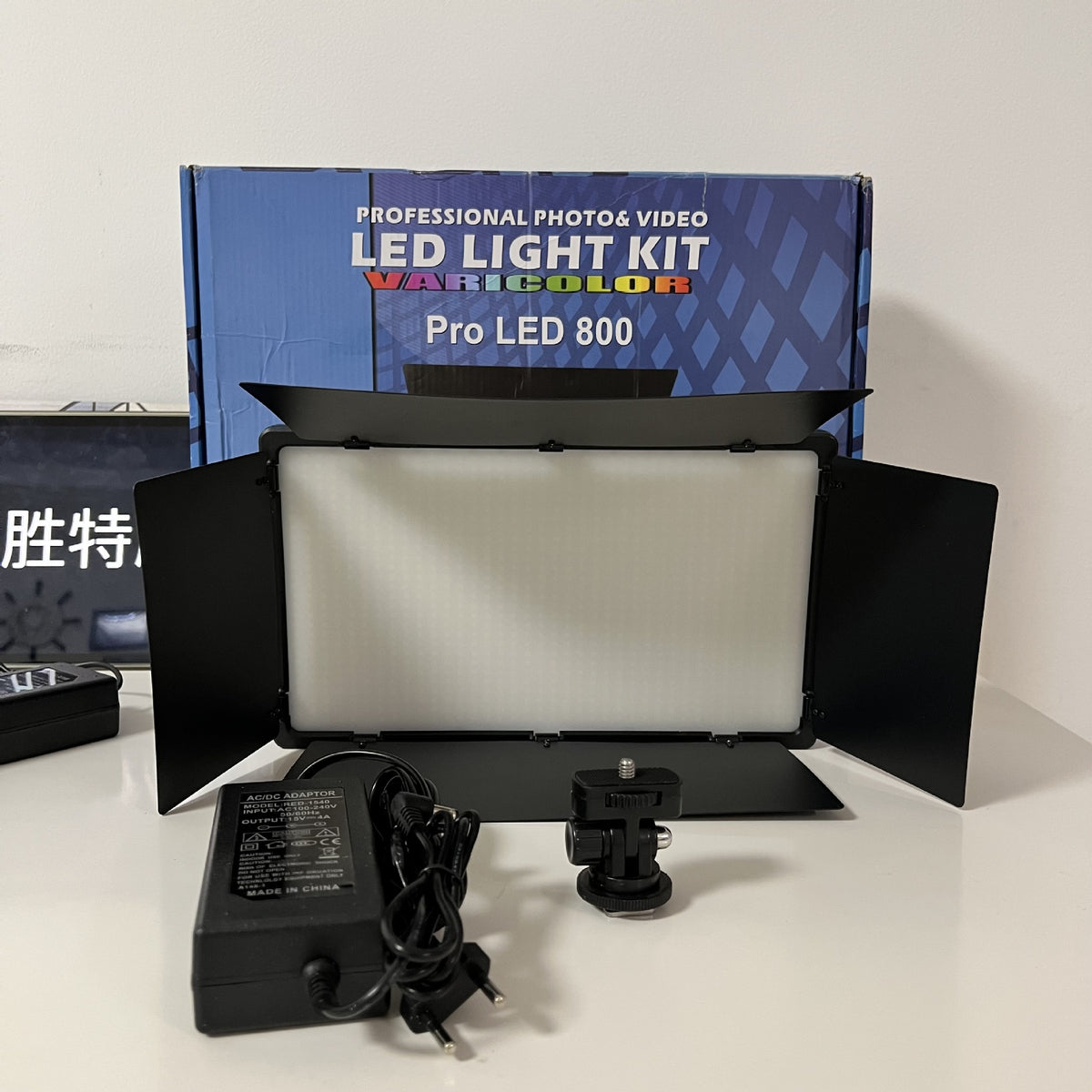 PRO-LED-Videoleuchte für DSLR-Fotografie (Innen/Außen)