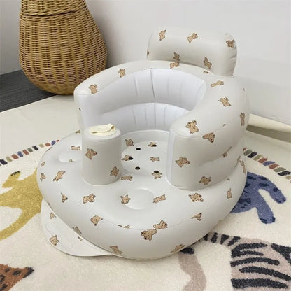 Aufblasbarer Babystuhl zum Essen & Baden
