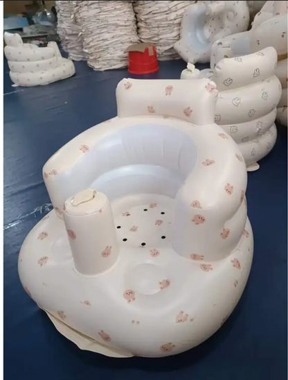Aufblasbarer Babystuhl zum Essen & Baden