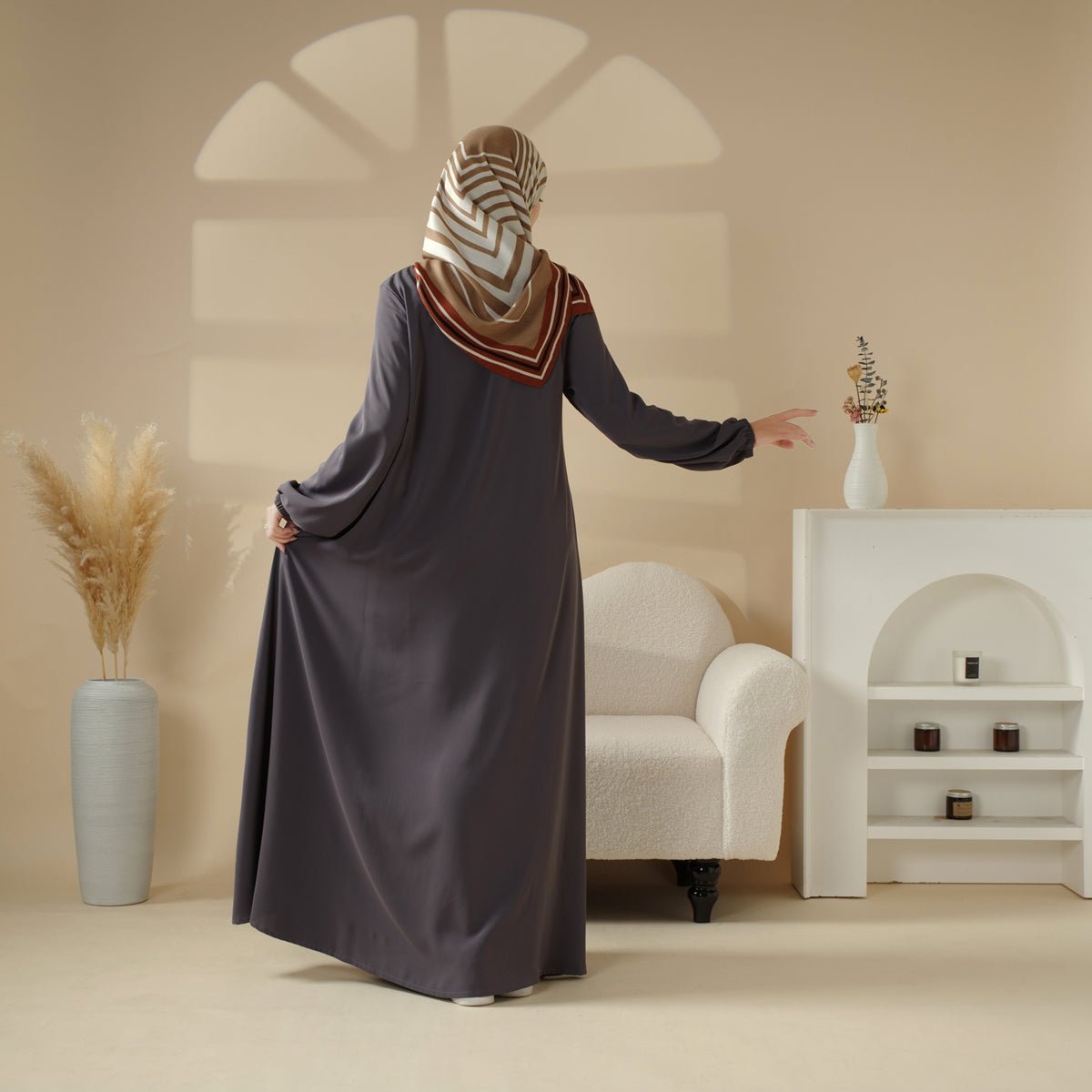 Essentielle Premium Vielseitige Taschen Regenschirm-Schnitt Abaya (MA113)