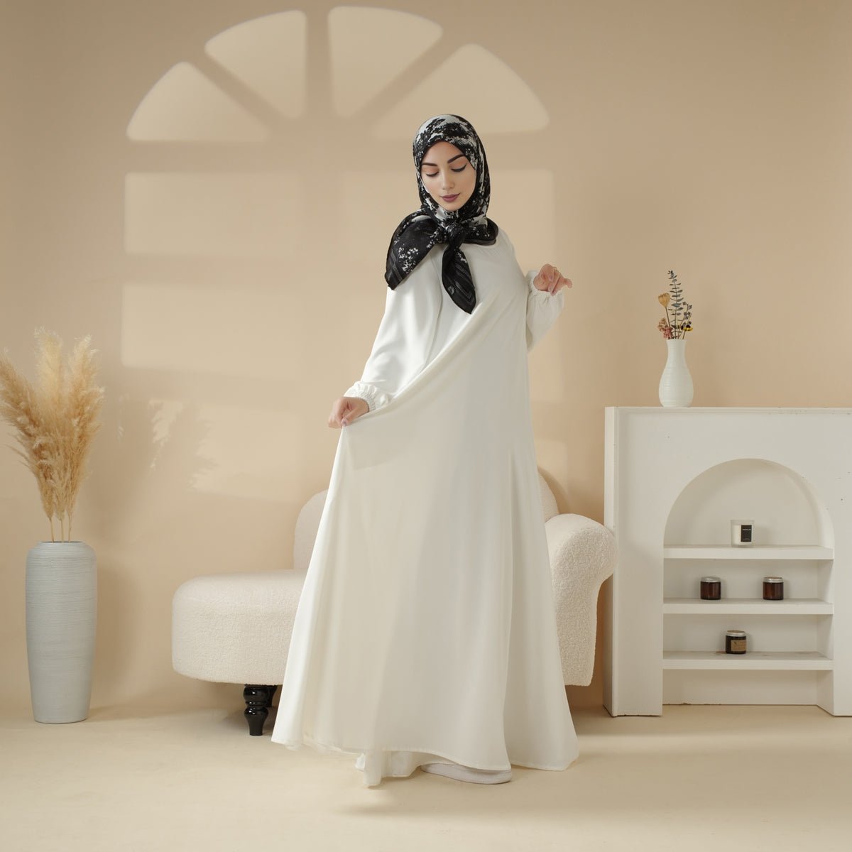 Essentielle Premium Vielseitige Taschen Regenschirm-Schnitt Abaya (MA113)