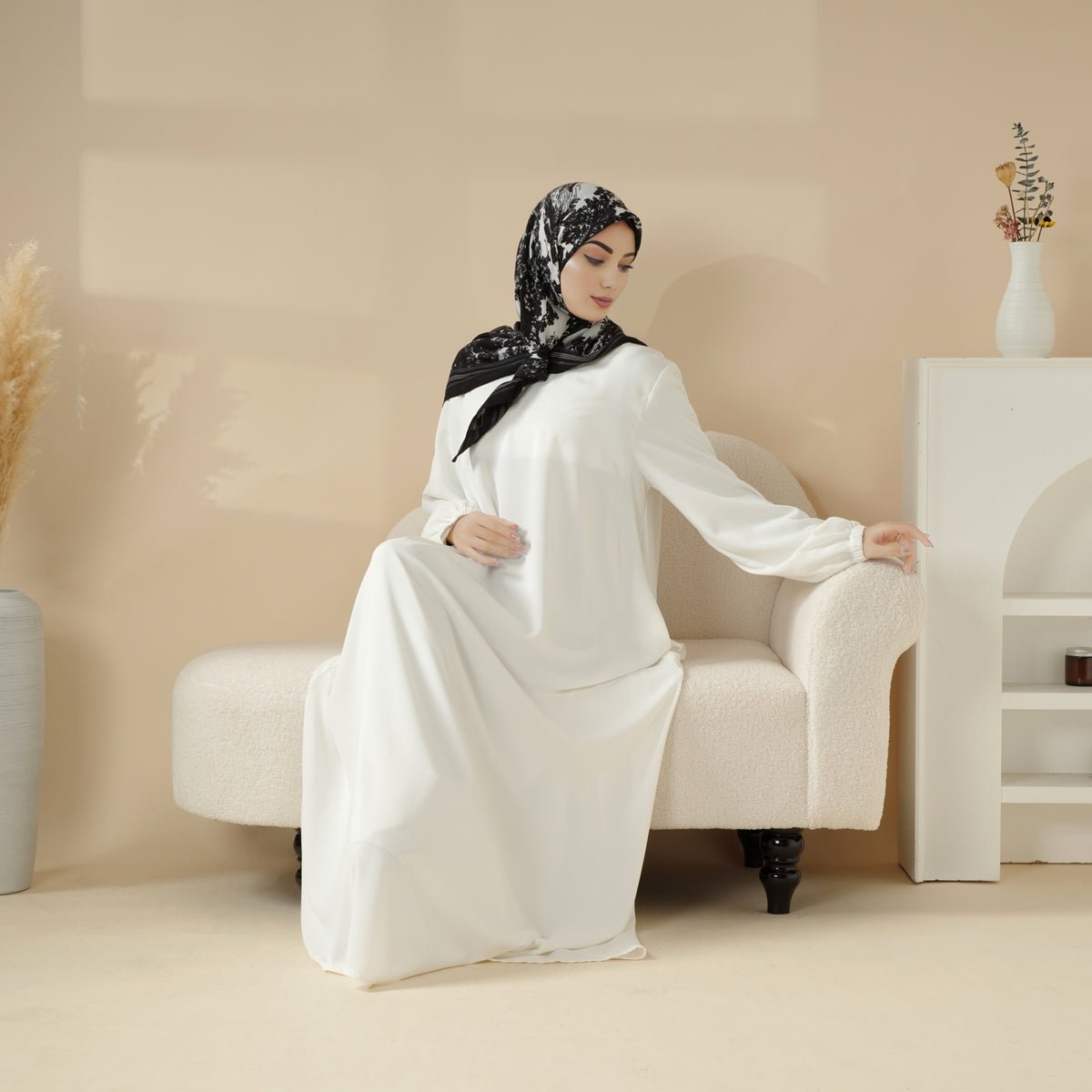 Essentielle Premium Vielseitige Taschen Regenschirm-Schnitt Abaya (MA113)